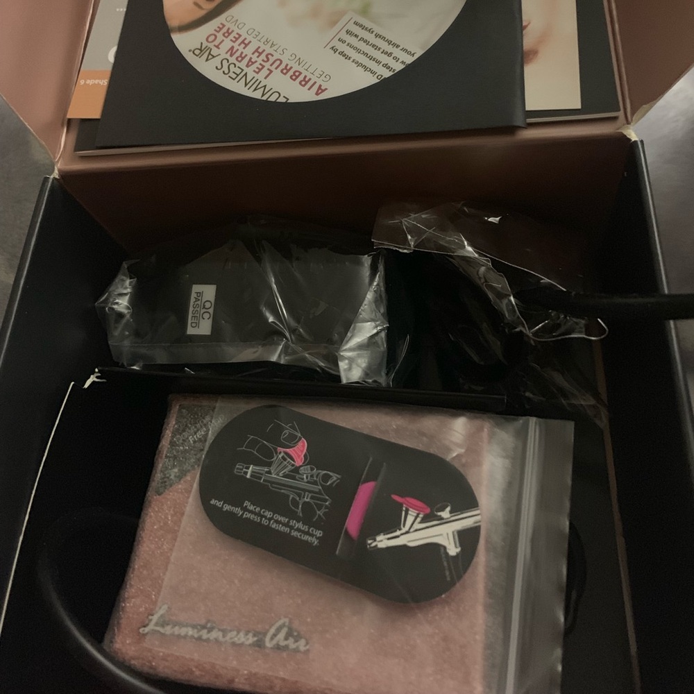 Luminess airbrush make up kit